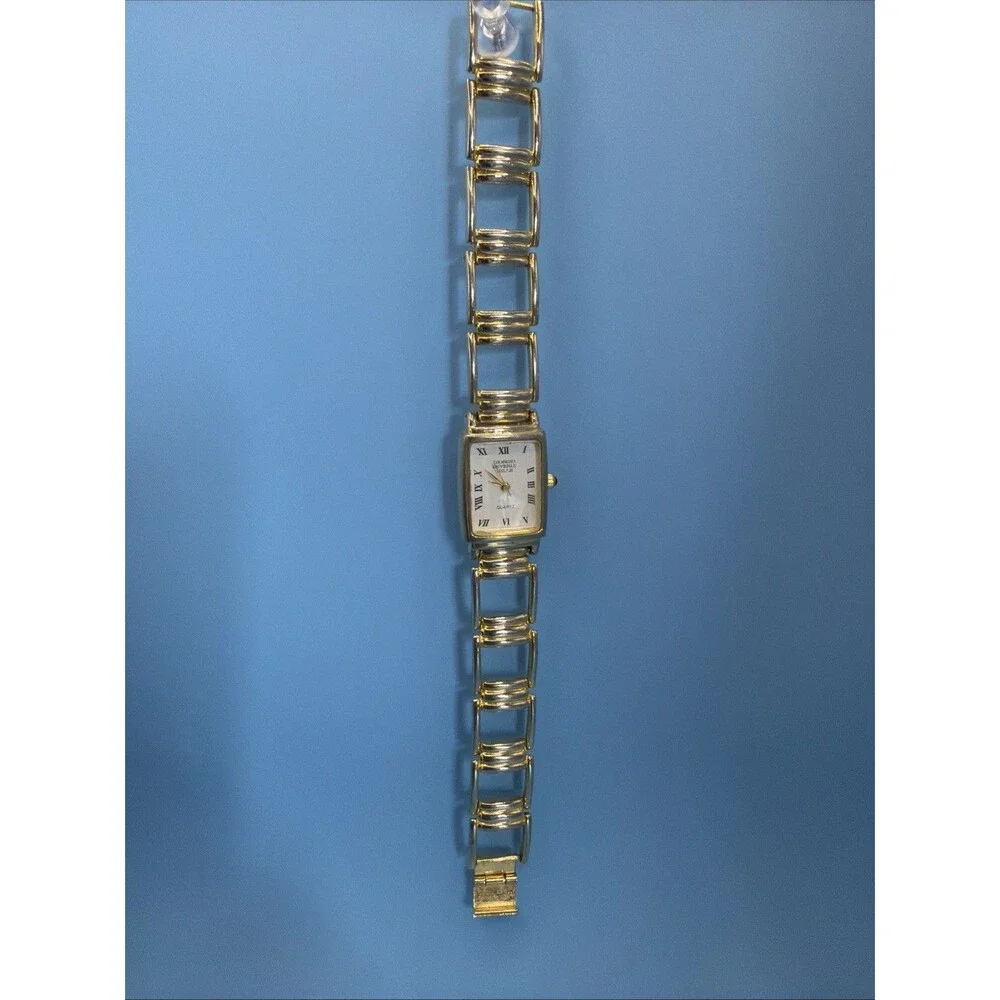 Ladies GIORGIO Beverly Hills Gold Tone Wrist Watch Quartz Runs New Battery! Tank